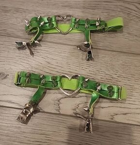 Green Spiked Thigh Garters with Heart Detail